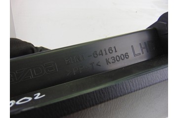 BHN1-646161 GUANTERA MAZDA 3 BERLINA / SEDÁN (BM/BN) Luxury 2014 BHN1-646161 201002 MAZDA - 5