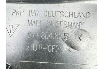 INSERT FOR THE PORSCHE 971804825K LUGGAGE COMPARTMENT Part manufacturer Volkswagen OE