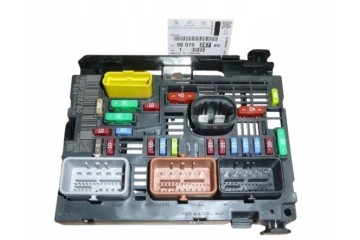 BSM MODULE CITROEN BERLINGO II C4 C8 JUMPY III OE 9807028780 Catalog number of the original bezpiecznikow komory silnika DELPHI 