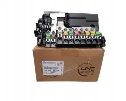 BATTERY MODULE FUSES CITROEN DS5 PEUGEOT 508 OE 9800223680