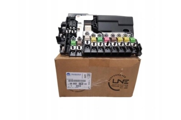 BATTERY MODULE FUSES CITROEN DS5 PEUGEOT 508 OE 9800223680