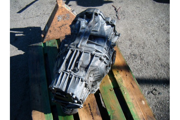 AUDI A4 B6 00 2 0 B GEARBOX EVE Transmission type automatic
