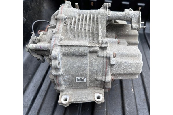 Rear reducer LEXUS RX _L 8209048010 3 5L hybrid 183kW 2012