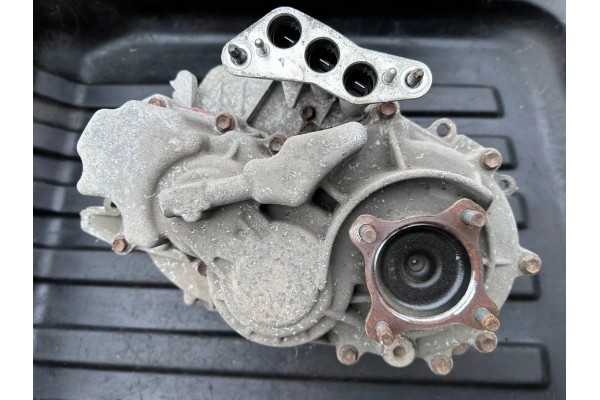 Rear reducer LEXUS RX _L 8209048010 3 5L hybrid 183kW 2012 Catalog number of substitutes 3919528011 R712W410235