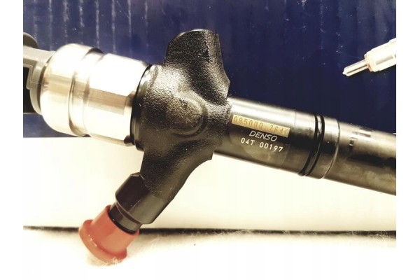 DENSO DCRI107640 injector Catalog number of the original TOYOTA 23670 09140 TOYOTA 23670 09210 TOYOTA 23670 09290 TOYOTA 23670 0