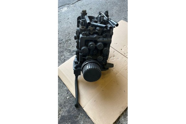 DEHUMIDIFIER VALVE MERCEDES ATEGO lll 3 EURO 6 Catalog number of the part OSUSZACZ ZAWOR OSUSZACZA MERCEDES ATEGO lll 3 EURO 6