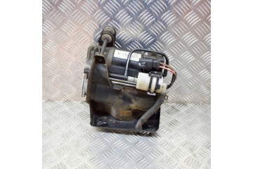 SUSPENSION COMPRESSOR JAGUAR XJ X350 2W933B484AH 13796250 4 2L 219kw 2003 Part manufacturer Jaguar OE