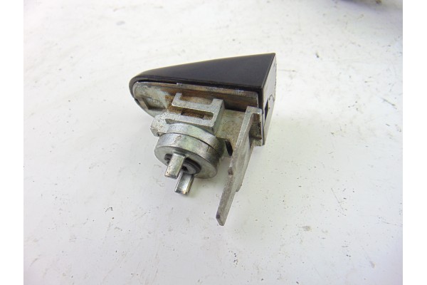 6E5T-15607-CA ANTIRROBO / LLAVE CONTACTO FORD FOCUS BERLINA (CB8) Trend 2011 6E5T-15607-CA 201480 FORD - 7