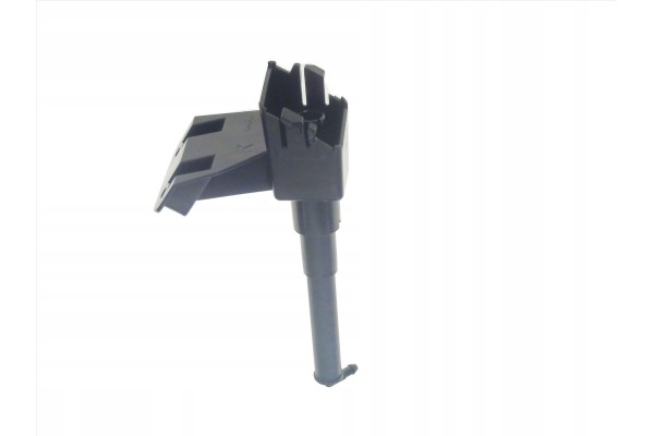 AVENSIS T27 12 15 NOZZLE WASHER SPRAY LAMP P