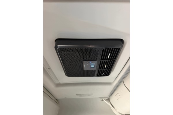 Dometic RTX 2000 Ford F Max Trucks