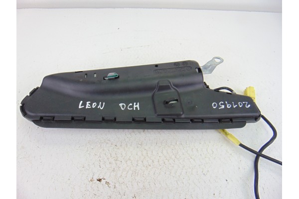 1K4880242  AIRBAG LATERAL DERECHO SEAT LEON (1P1) Reference 2006 1K4880242 201950 SEAT - 1