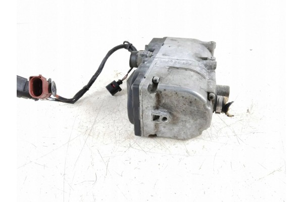 2015 Audi Q5 SQ5 8R Parking heater Webasto 8R0265081N Catalog number of the part 8R0265081N