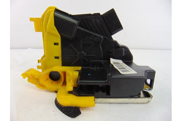 81320-A6110  CERRADURA PUERTA DELANTERA DERECHA HYUNDAI I30 (GD) Classic 2012 81320-A6110 203698 HYUNDAI - 2