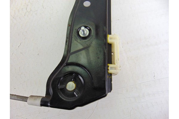 6 PIN ELEVALUNAS DELANTERO DERECHO BMW SERIE 1 BERLINA (E81/E87) 118d 2007 6 PIN 202398 BMW - 7