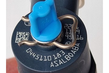 Fiat Opel Ford 1 3 Fuel injector nozzle 0445110183 Bosch NEW ORIGINAL Catalog number of substitutes 9S519F593BA 1538758 01834710