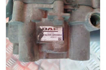 VALVE DEHUMIDIFIER APS DAF XF 106 LIFT Car type trucks