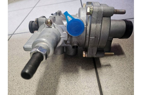 VALVE BRAKE FORCE REGULATOR DAF VOLVO RENAULT FROM SORL Part manufacturer EBS
