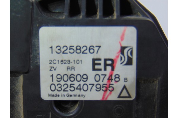 13258267  CERRADURA PUERTA TRASERA DERECHA OPEL CORSA D Cosmo 2009 13258267 202754 OPEL - 2