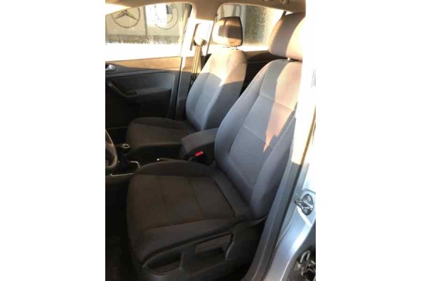VOLKSWAGEN GOLF PLUS V (5M1) Highline
