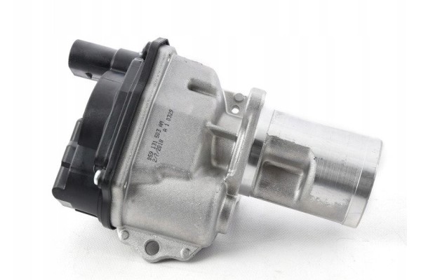EGR VALVE AUDI A4 3 0 TDI 13 VW Audi exhaust valve 059131503AM Car type undefined