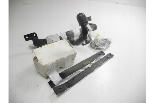 TOWING HOOK RENAULT 19 CHAMADE MVG TYPE 0737 Part manufacturer no brand