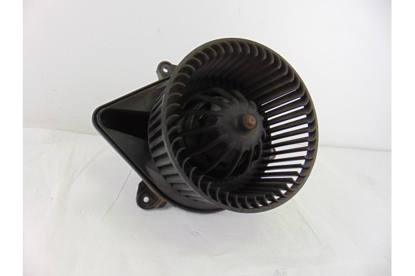  MOTOR CALEFACCION RENAULT TRAFIC II FURGÓN L1H1   Caja cerrada, corto 2006 202986 RENAULT - 1