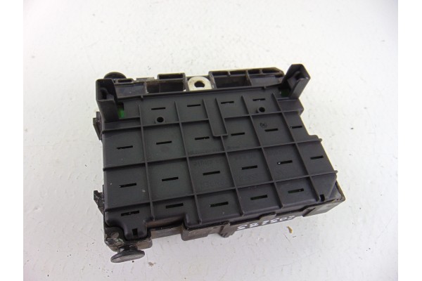 9646405280  CAJA RELES / FUSIBLES CITROEN XSARA BERLINA 1.9 D SX 2002 9646405280 203283 CITROEN - 3