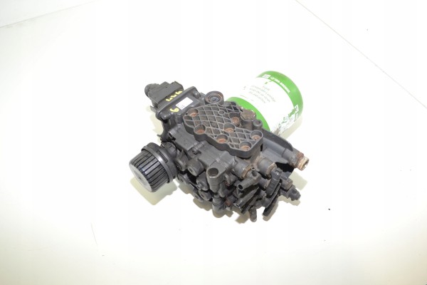 MERCEDES ACTROS MP4 VALVE BASE DEHUMIDIFIER A0014460464 Car type trucks