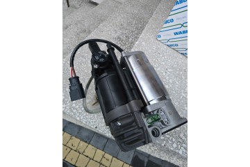 AIR SUSPENSION COMPRESSOR MERCEDES E CLASS W212 09 Part manufacturer Wabco