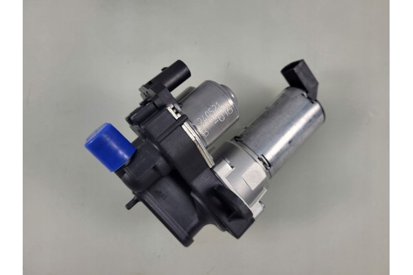 Mercedes S class W220 W221 heater heating valve pump NEW OEM Part manufacturer Mercedes Benz OE