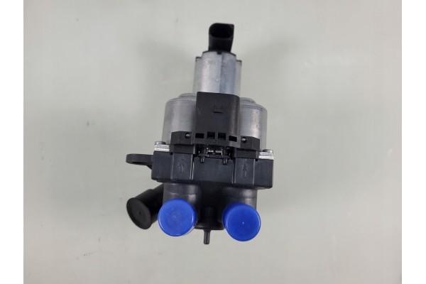 Mercedes S class W220 W221 heater heating valve pump NEW OEM Quality of parts according to GVO O original with manufacturer s lo