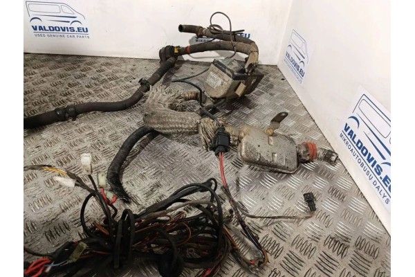 Webasto VW CRAFTER VAN SY_ 252355 2 0L diesel 2019 Quality of parts according to GVO O original with manufacturer s logo OE