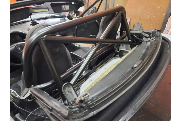 Rollbar twisted half cage Mazda MX5 ON NB Miata Red Product weight with unit packaging 25 kg