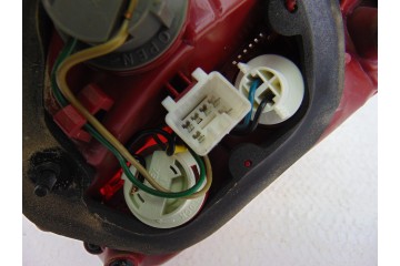 PILOTO TRASERO IZQUIERDO INTERIOR KIA CEED (JD)