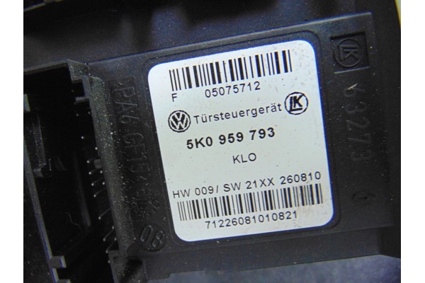 ELEVALUNAS DELANTERO IZQUIERDO VOLKSWAGEN GOLF VI (5K1)(10.2008)