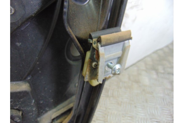 ELEVALUNAS DELANTERO IZQUIERDO VOLKSWAGEN GOLF VI (5K1)(10.2008)