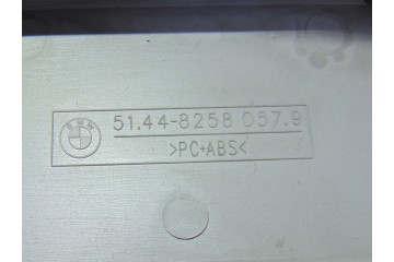 8258057 LUZ INTERIOR BMW SERIE X5 (E53) 3.0d 2003 8258057 204525 BMW - 1