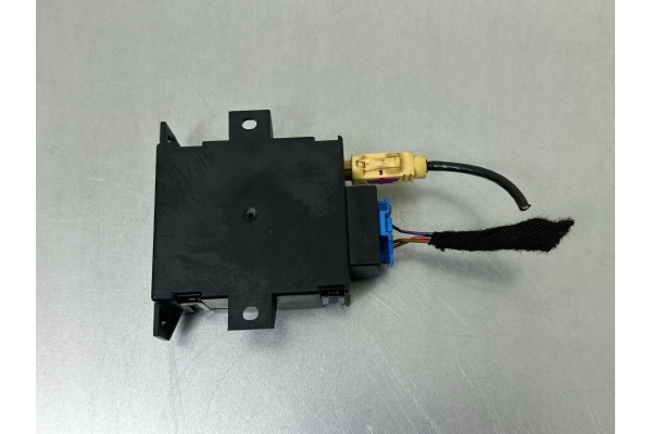 Bomba de Combustible Calefactor Auxiliar AUDI A8 D2 (4D2, 4D8) 8K09633