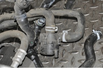 WEBASTO VW GOLF VII 5G1 BQ1 BE1 BE2 12E963231C 11796146 85kw 2017 Catalog number of substitutes 5Q0819013H