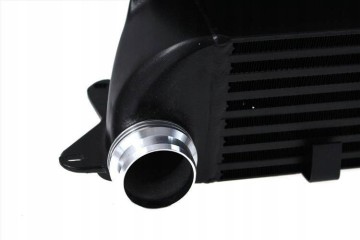Intercooler TurboWorks BMW E60 535I 525D 530D 635D 135 240mm Quality of parts according to GVO P replacement with original quali
