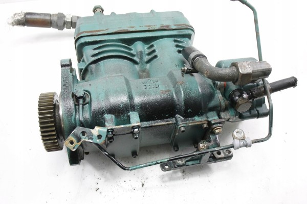 Two piston compressor head 04905533 air pump used efficient Version European