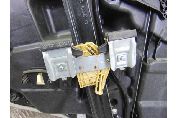 6 PIN ELEVALUNAS DELANTERO DERECHO FIAT 500X (334)