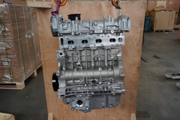Engine Long Block Alfa Romeo Giulia 2 2 JTD 210HP 55271838 NEW Version European