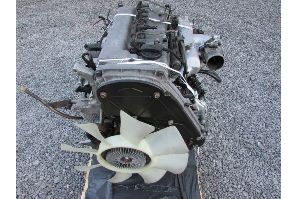 Engine complete kia sorento 2 5 crdi D4CB 140HP Engine type diesel