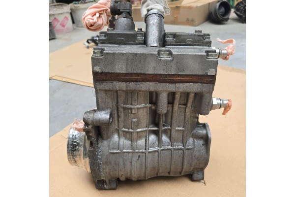 ACTROS MP4 MP5 AROCS COMPRESSOR AIR COMPRESSOR 4711306615 4711304215 Part manufacturer Mercedes Benz OE
