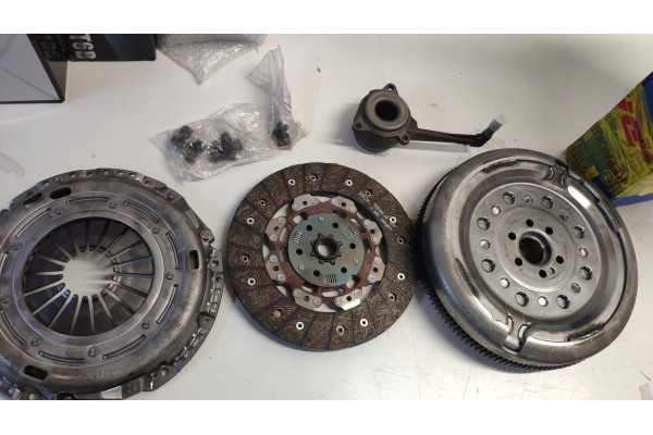 SACHS 2290 601 020 SET OF COUPLINGS Engine type diesel