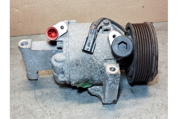 RENAULT TWINGO AIR CONDITIONING COMPRESSOR Part manufacturer Renault OE