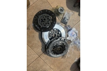 Two mass wheel clutch Opel Astra clutch Meriva Z17DTH combo