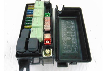 1480790 CAJA RELES / FUSIBLES MINI MINI (R50,R53) One 2001 1480790 206241 MINI - 1