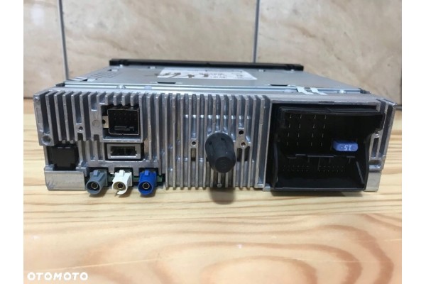 Navigation RT6 Peugeot 308 RCZ 98083775XN 98067039XN Catalog number of the part 98083775XN 98067039XN